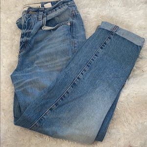 ✨2/$30 GARAGE mom jeans size 1